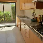 Oura V4 Marisa With Private Pool البوفيرا