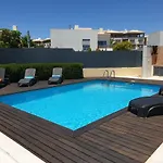 Oura V4 Marisa With Private Pool فيلة