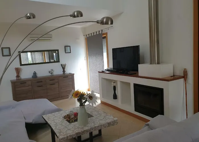 Oura V4 Marisa With Private Pool فيلة البوفيرا