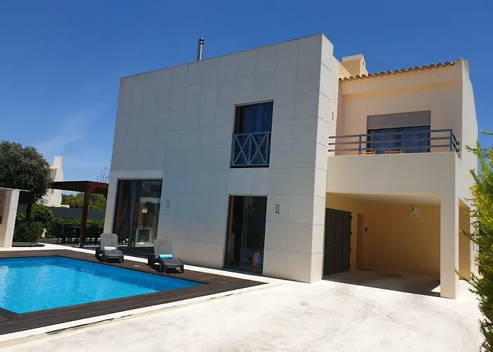 فيلة Oura V4 Marisa With Private Pool